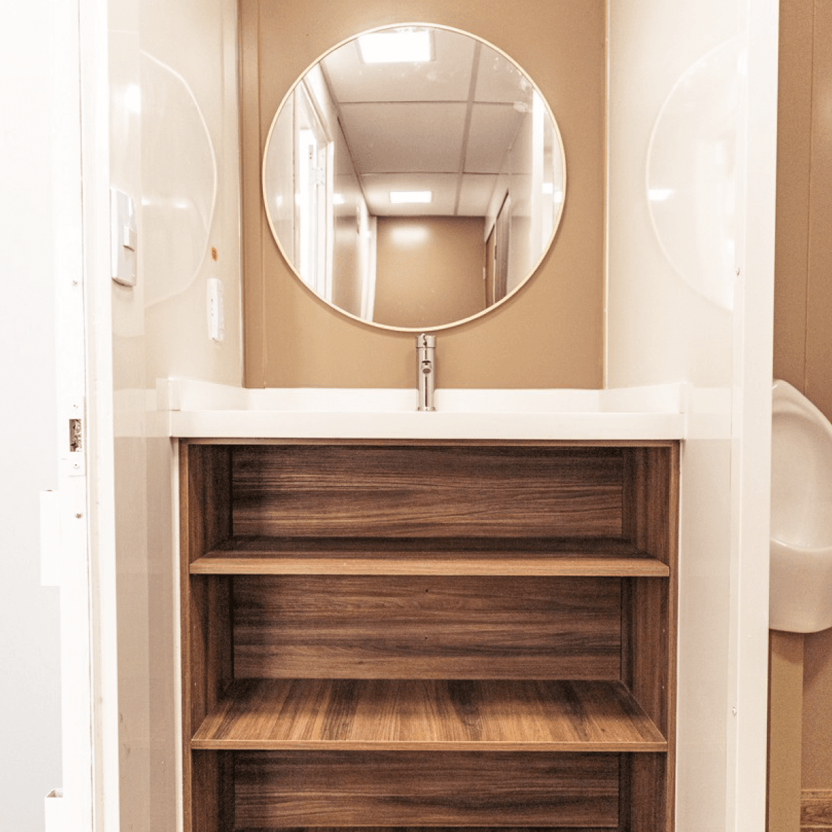 Tocador con espejo premium